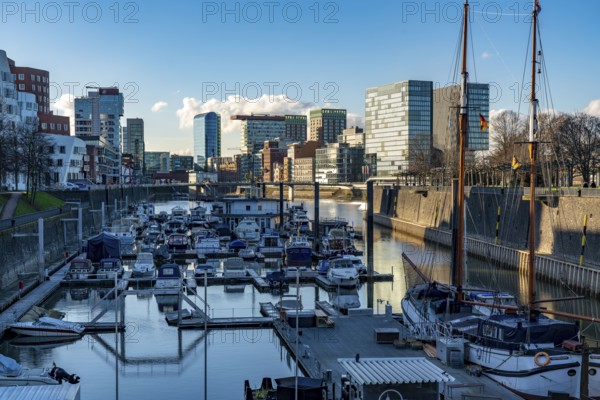 Media Harbour, Düsseldorf, old and modern architecture in the former harbour, a mixture of offices,