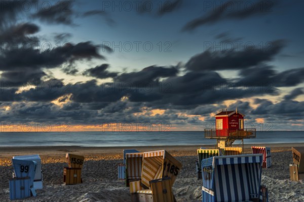 Evening sky, beach chairs, beach, tourism, travel, holiday, North Sea, North Sea island, Langeoog,