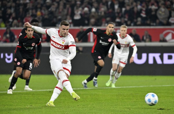 Penalty, Penalty kick, Goal kick Action Goal chance Ermedin Demirovic VfB Stuttgart (09) MHPArena,