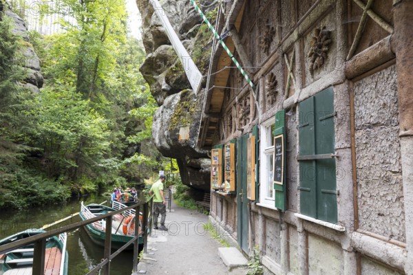 At the Upper Lock, the starting point of the boat trip on the Kirnitzsch near Hinterhermsdorf,