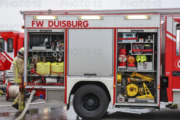 Duisburg, North Rhine-Westphalia, Germany, firefighting exercise, people are rescued from a burning