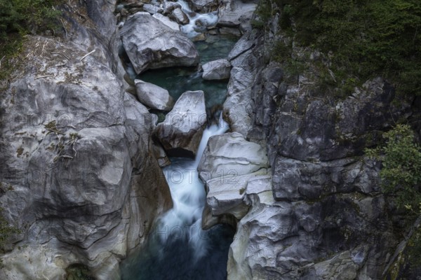 Rocks, rock formations, Verzasca River, near Lavertezzo, Verzasca Valley, Valle Verzasca, Canton
