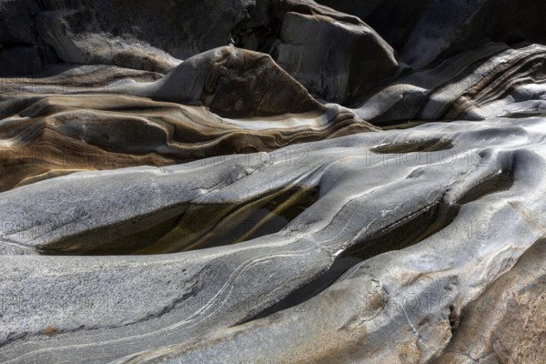 Rocks, rock structures, Verzasca River, near Lavertezzo, Verzasca Valley, Valle Verzasca, Canton