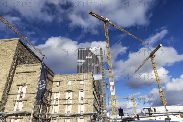 Construction site Stuttgart 21. heritage-protected Bonatz building with crane. Stuttgart,