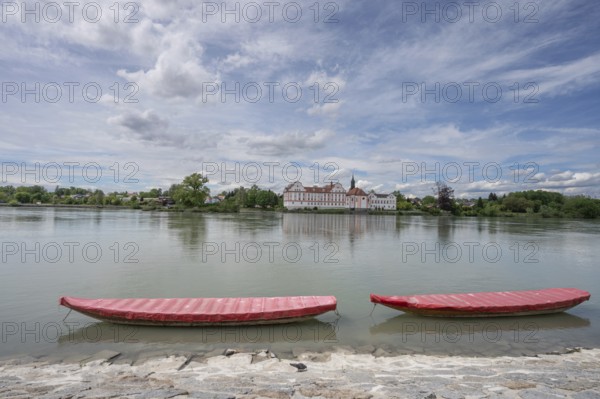 View of Neuhaus Castle seen from Schärding, in front the river Inn, Schärding, Lower Austria,