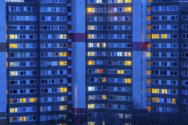 High-rise buildings in the Bensberg residential park, Bergisch-Gladbach, 18-storey housing estate