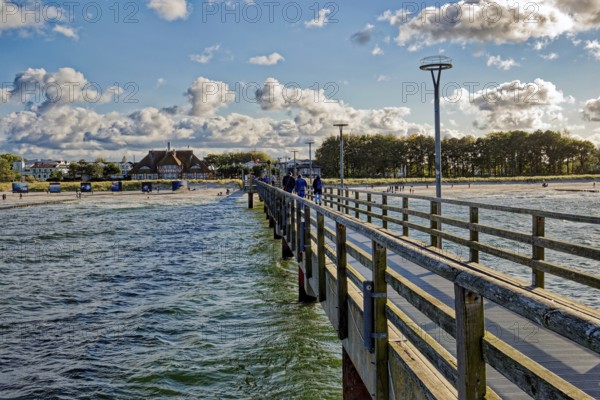 Diving gondola at the Zingst pier, cloudy mood, Zingst, Fischland-Darß-Zingst peninsula,