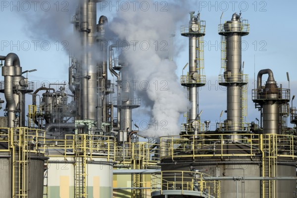 Oberhausen, North Rhine-Westphalia, Germany, industrial plant in the chemical park, OQ Chemicals