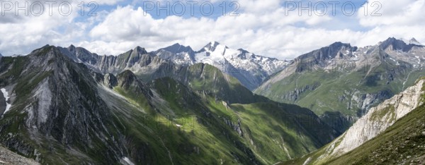 Mountain panorama, mountain peak of the Venediger group with Rötspitz peak, Lasörling Höhenweg,