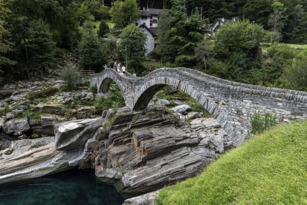 Old Roman bridge Ponte dei Salti over Verzasca, Lavertezzo, Verzasca Valley, Valle Verzasca, Canton