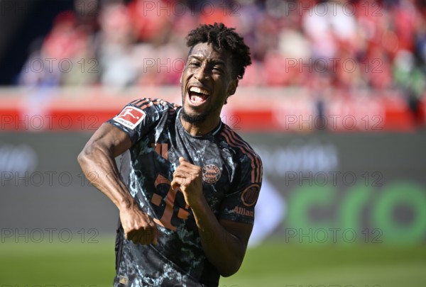 Goal celebration Kingsley Coman FC Bayern Munich FCB (11) Voith-Arena, Heidenheim,