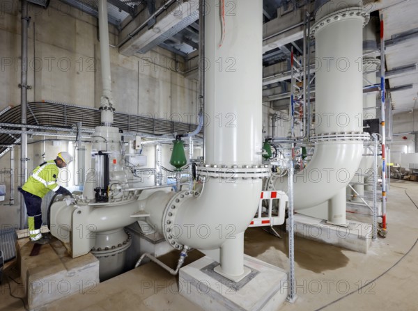 28.10.2020, Oberhausen, Ruhr area, North Rhine-Westphalia, Germany - Emscher conversion, new