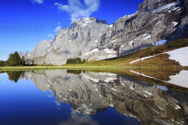 Wellhorn and Engelhörner, mountain lake, Grosse Scheidegg, Bernese Oberland, Switzerland, Europe