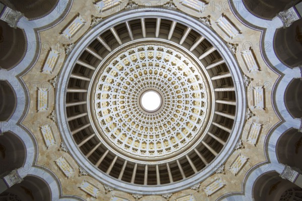 Dome, monument Befreiungshalle Kehlheim, round hall with dome, 45 m high, 29 m diameter,