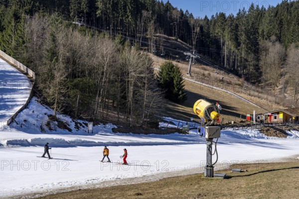 Winter sports area in the Sauerland, Winterberg ski lift carousel, artificial snow slopes,