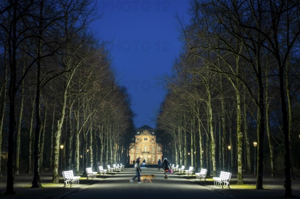 The light benches by artist Stefan Sous in the Hofgarten, entitled UV-A UV-B, 14 completely