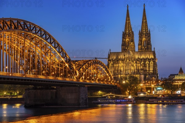 Cologne Cathedral, has been shining in new light since Easter 2025, the old metal halide lamps have