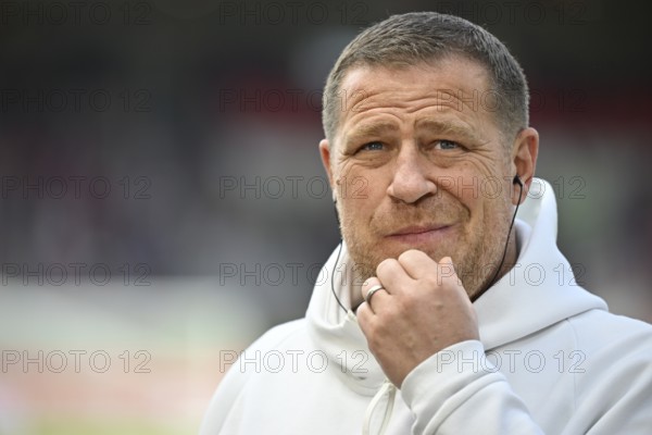 Sports Director Max Eberl FC Bayern Munich FCB Portrait pensive Voith-Arena, Heidenheim,