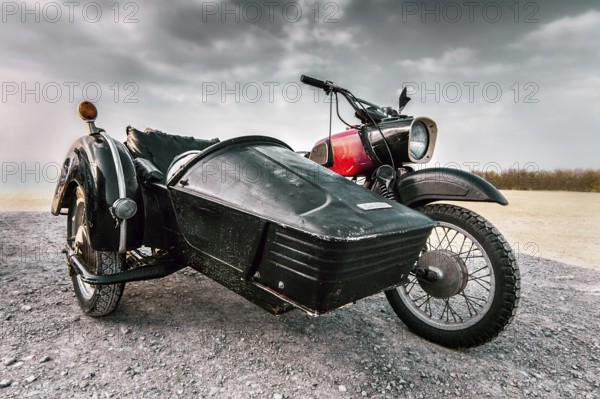 Motorbike with sidecar, classic car, VEB Motorradwerk Zschopau, MZ, Köterberghaus car park,