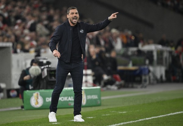 Coach Coach Zsolt Löw RasenBallsport RB Leipzig RBL Gesture Gesture TV camera Semi-final, DFB Cup,