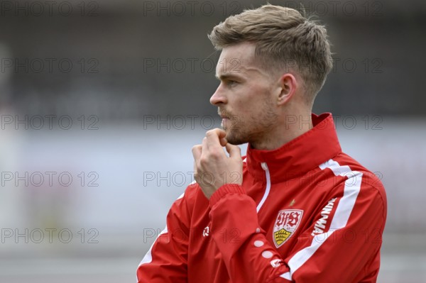 Maximilian Mittelstädt VfB Stuttgart (07) Portrait, thoughtful, Stuttgart, Baden-Württemberg,