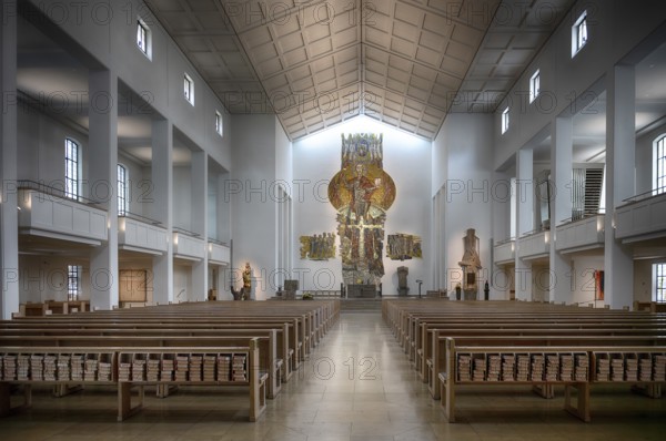 Interior view of choir, altar, Cathedral Church of St Eberhard, Eberhardskirche, Stuttgart,