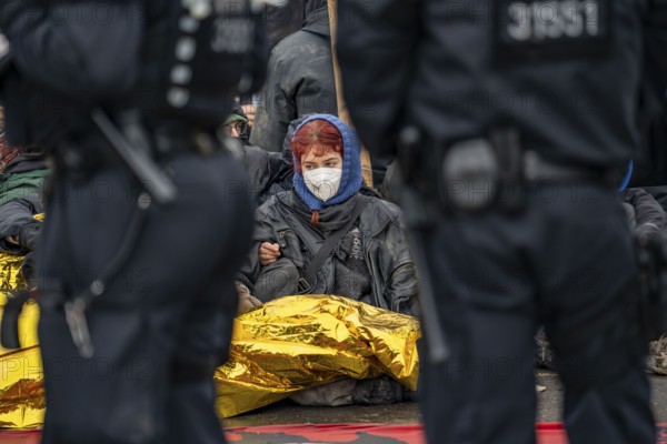 Beginning of the eviction of the Lützerath hamlet, camp of climate activists and squatters, at the