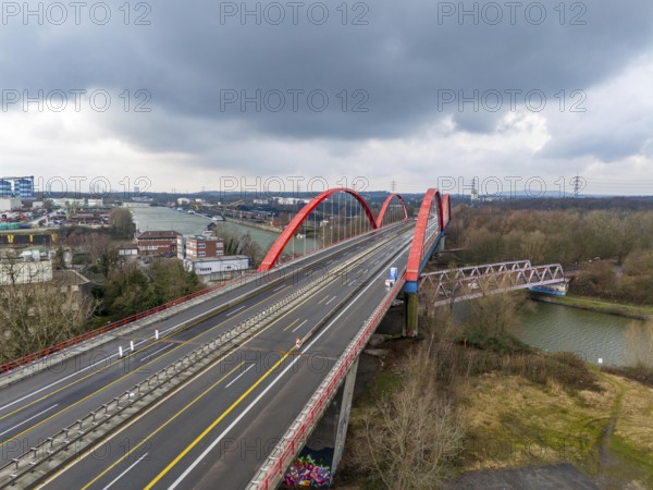 A42 motorway bridge, over the Rhine-Herne Canal, with massive structural damage, totally closed for