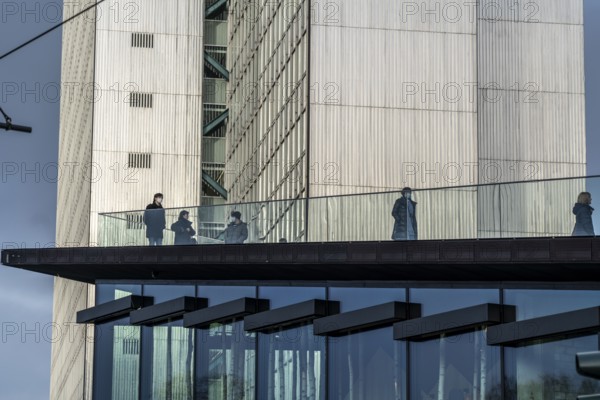 Accessible roof of the car park entrance at the Dreischeibenhaus, on Gustav-Gründgens-Platz,