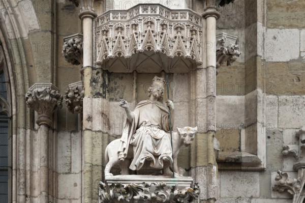 Alexander the Great riding a panther, 14th century, main façade of Regensburg Cathedral,