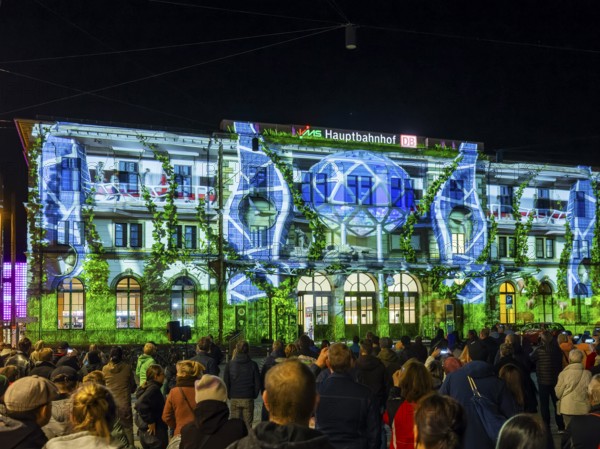 Central railway station - car park, baumbule!, Karl Iaro & Fabio Koll The 2nd edition of Light our