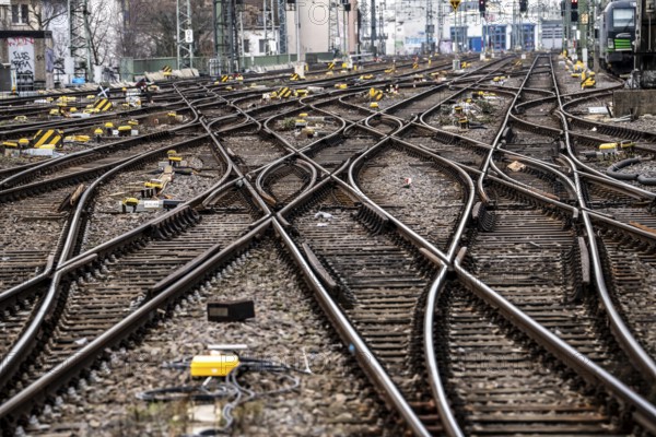 Empty tracks in front of Cologne Central Station, 3-day strike of the railway union GDL, only very
