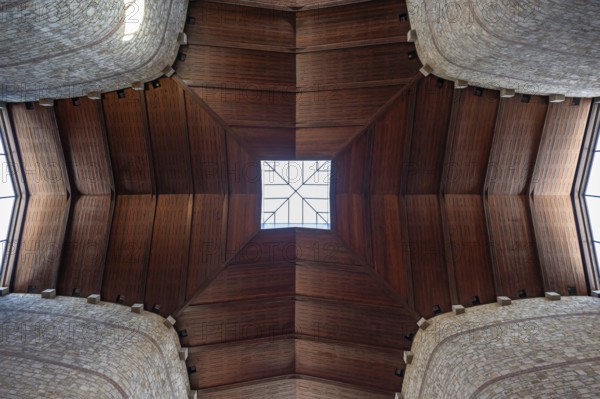 Ceiling vault of the Heilig Kreuz Church, opened in 1964, Jahnstr. 41, Weißenburg, Middle