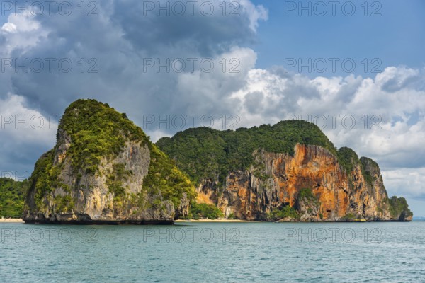 Island landscape near Krabi, stormy sky, thunderstorm, cloudy, weather, sky, storm clouds, nature,