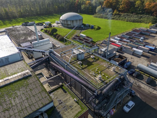 Biogas storage, pipelines of the Reterra biogas plant, biogas is produced in a fermenter over a