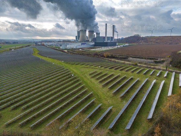 Solarpark Inden, a photovoltaic park in Inden, at the Weisweiler lignite-fired power plant of RWE