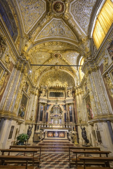 Side altar in the Cathedral of Santa Maria Assunta, Cremona, Province of Cremona, Italy, Europe