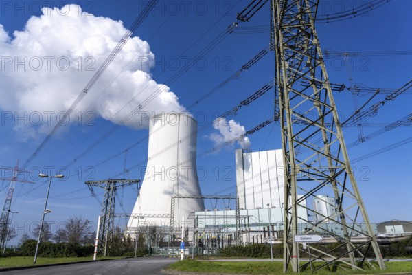 Cooling tower of the Duisburg-Walsum coal-fired power plant, combined heat and power plant operated