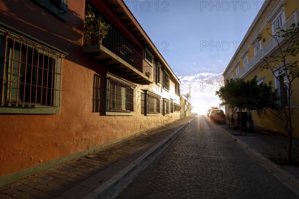 Mexico, Mazatlan, Colorful old city streets in historic city center near El Malecon and ocean