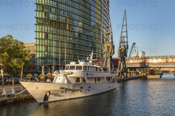 West Quay at Crossrail Station, Canary Wharf, London, England, United Kingdom, London, South of