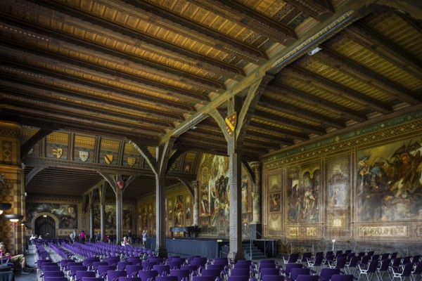 The imperial palace of Goslar covers an area of around 340 by 180 metres, situated at the foot of