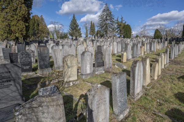 Old graves at the Israeli cemetery, inaugurated in 1882, Werner-von Siemens Str. 2, Würzburg, Lower