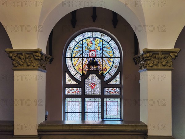 Stained glass window in the main staircase with the town coat of arms by Ferdinand Müller in