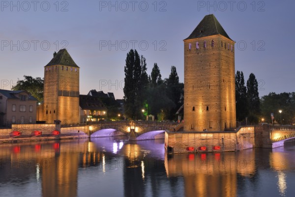 Ponts Couverts bridge with towers over the River Ill, UNESCO World Heritage Site, historic centre