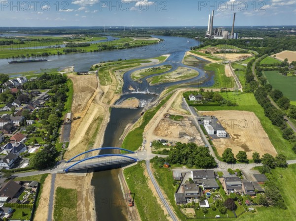 Dinslaken, Voerde, North Rhine-Westphalia, Germany, Renaturalisation of the Emscher. New Emscher