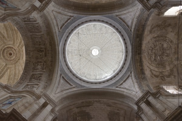 View into the dome of the Cathedral of the Holy Cross above the sea, Catedral de Santa Cruz sobre