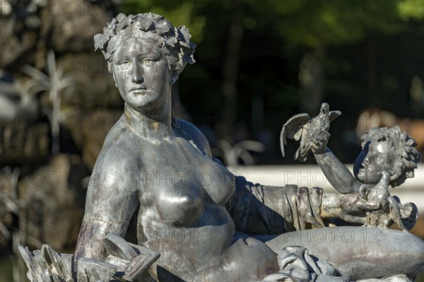Mythological female figure at the edge of the Fama Fountain, Fama Fountain, fountain, fountain,