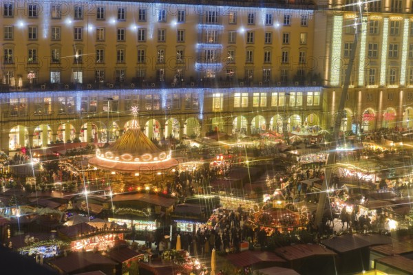 The Striezelmarkt, which has been held since 1434, is the oldest Christmas market in Germany and