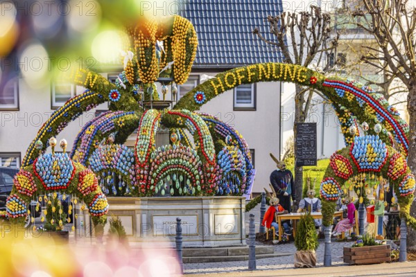 The Easter fountain in Schechingen has around 13, 000 hand-painted eggs. This makes it one of the
