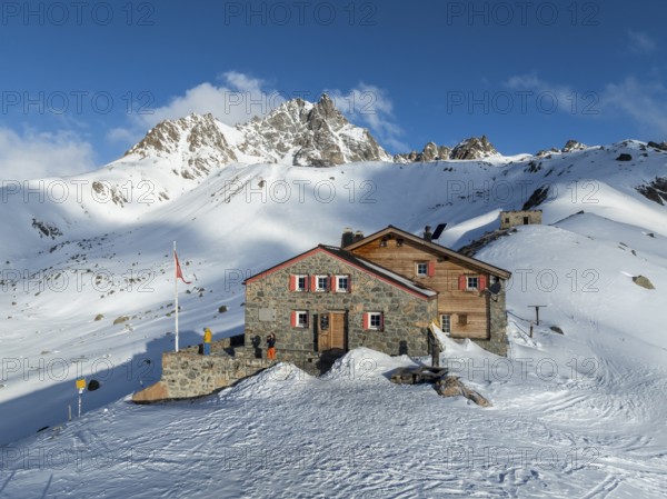 SAC Alpine Club hut in winter, Chamanna d'Es-cha, Pitz Blaisun, Albula Alps, Grisons, Switzerland,